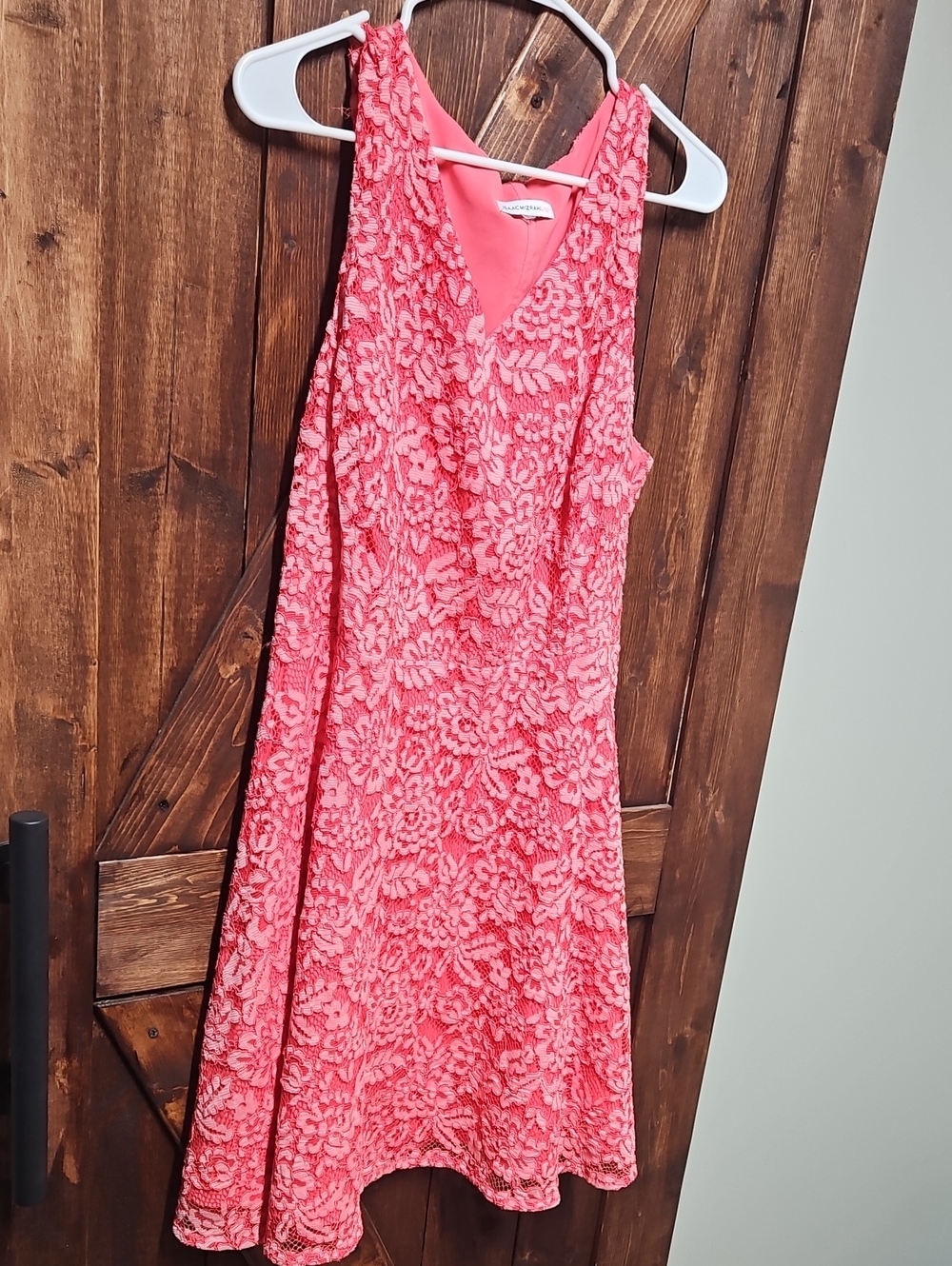 Isaac Mizrahi Coral Lace Sleeveless V-neck Dress